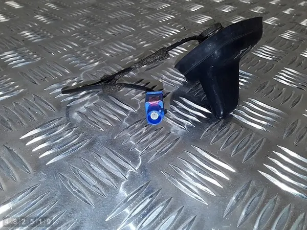 Antenne VW Tiguan 2016 3C0035507AA image 4