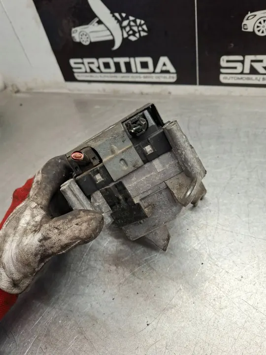 Calentador bloque motor Mercedes-Benz E W210 A2105460135 image 3
