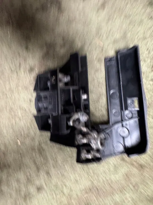Minuspol-Klemme OEM 255609 für Audi A7 image 2