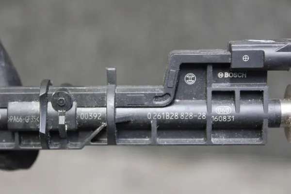 BMW F10 F20 2.0 Injektor 4804346 image 4