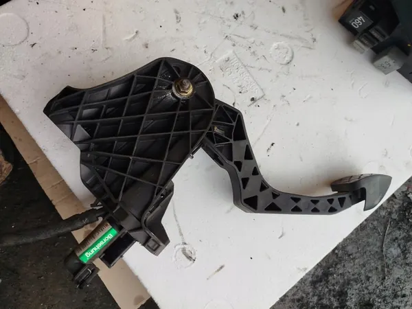 Kupplungspedalpumpe Audi A3 8P 2.0 TDI 2003-2008 1K1721059AF image 2