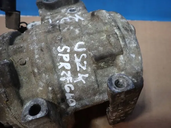 Compressor AC usado OEM 162403340K para Kia Sportage II image 3