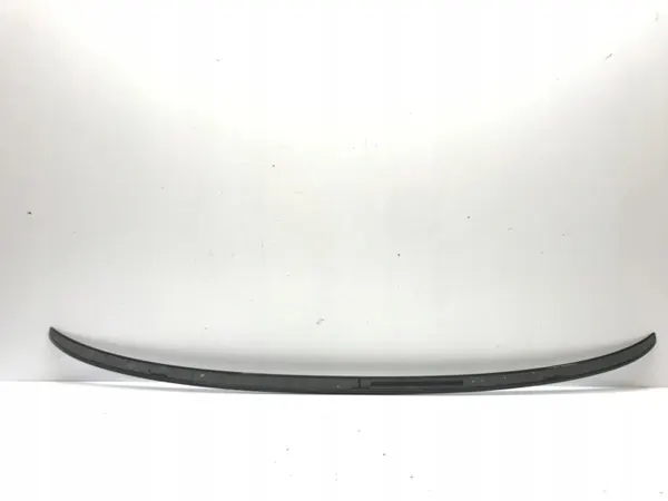 Spoiler arrière BMW OE 8064738 - État utilisé image 10