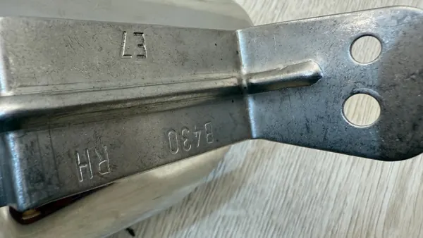 Höger avgasrörsslut OEM B430RH för Alfa Romeo Giulia image 4