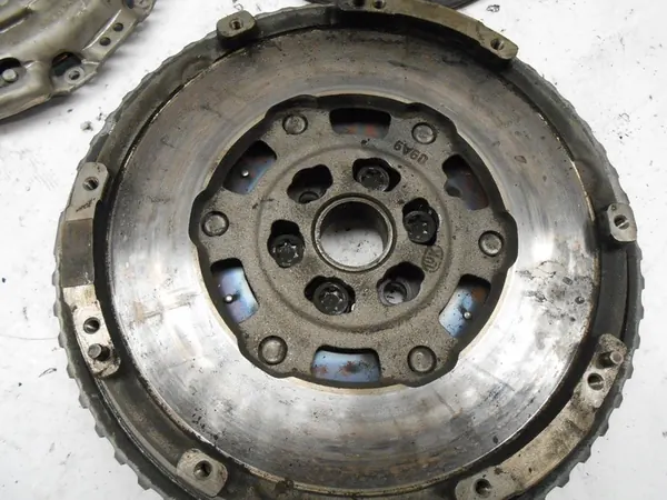 VOLANTE MOTOR DE DUPLO PESO COMPLETO RENAULT CAPTUR CLIO DUSTER image 6