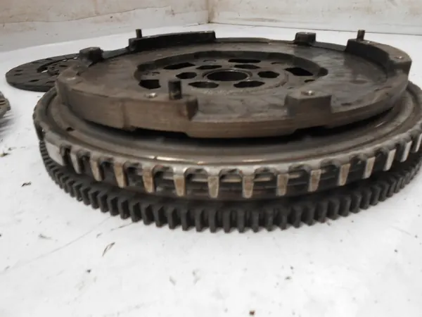 VOLANTE MOTOR DE DUPLO PESO COMPLETO RENAULT CAPTUR CLIO DUSTER image 8