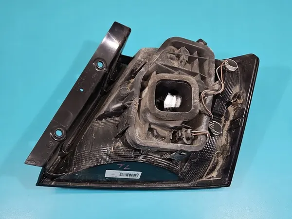 Luz Trasera Izquierda Skoda Fabia III Kombi 14-18 image 3