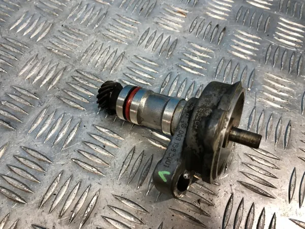 Mercedes W201 2.0 Ontstekingsspoel OEM 0031583001 image 2
