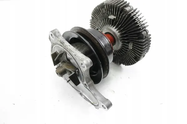 Embrayage Ventilateur Pompe à Eau OEM Isuzu D-Max 3.0 TD image 3