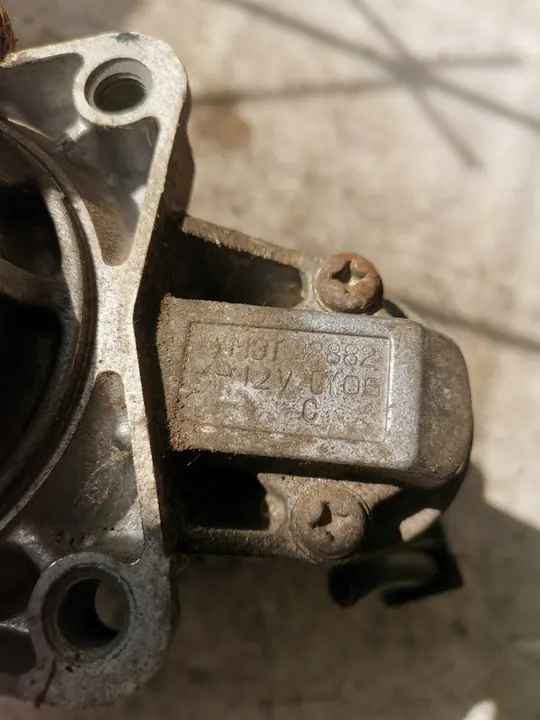 Motor de arranque MAZDA 323 F VI 1.5 M3T38882 Usado image 2