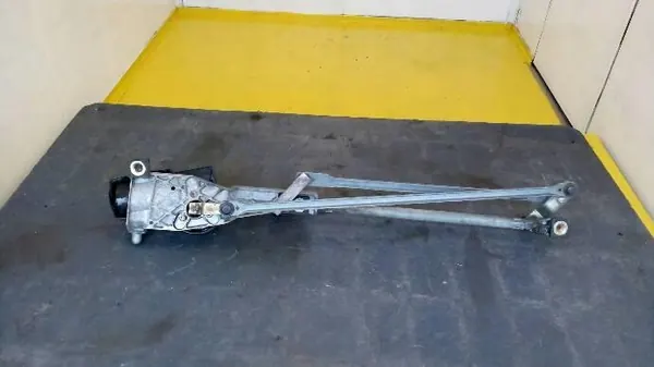 Ford Transit MK7 pyyhinmoottori OEM 0 - Käytetty image 3