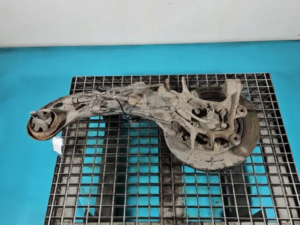 Mozzo ruota posteriore sinistro Hyundai Tucson III 15-20 image 4