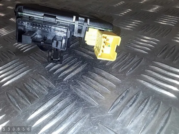 2008 VW Touran ECU 1K0953549BG image 3