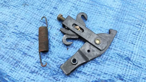 Mécanisme de liaison de frein à main OEM SL500 SL350 R230 W230 image 2