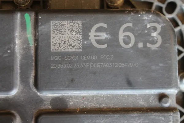 ADBLUE TANK PEUGEOT 208 II 2008 II OEM 1682615880 image 2