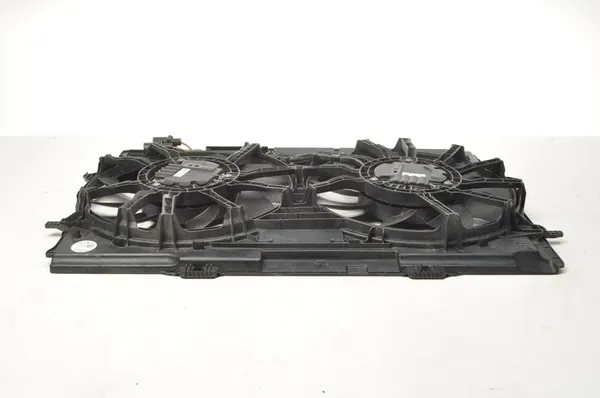 Porsche Macan 3.0 D Kylarrubrik 95B121207A image 3