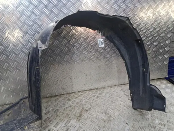 OEM Wrakowisko-15944- Etu Oikea Pyöränkaari Avensisille image 3