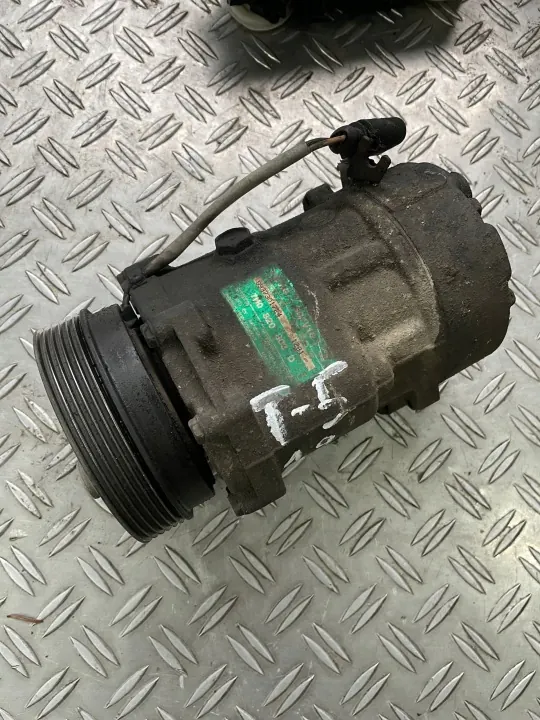 VW T5 04- Klimakompressor OEM 7H1820005BM image 3