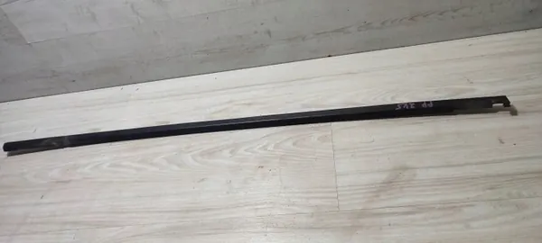 Etuoikea ikkunanohjain OEM 26608 VW Caddy:lle image 2