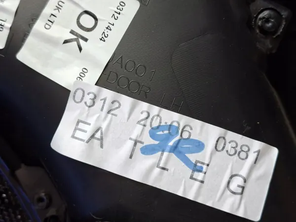 OEM S25165646 Vasen Takaoven Verhoilu Nissan Qashqai image 5