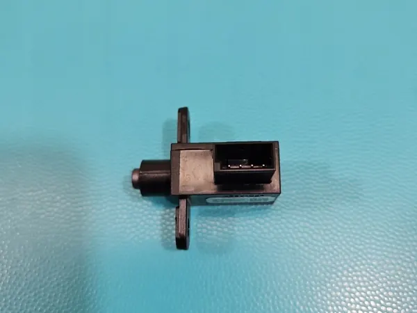 Capteur Température Intérieure Tesla Model 3 OEM 1045664-04-E image 3