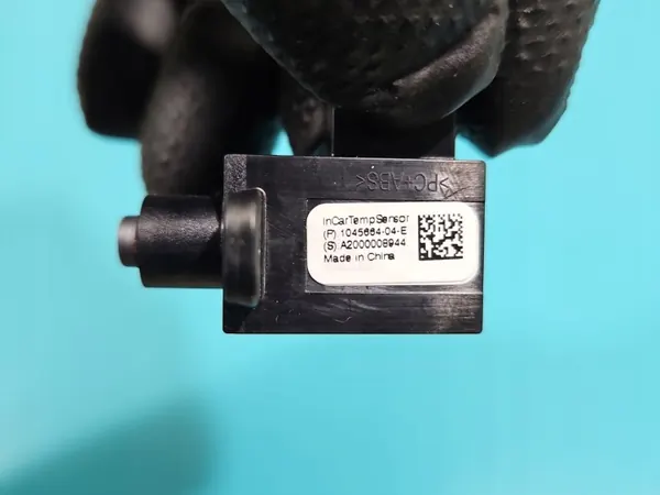 Capteur Température Intérieure Tesla Model 3 OEM 1045664-04-E image 4