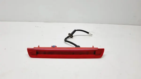 Feu Stop Nissan Pulsar Hatchback OEM 265903ZL0A image 2