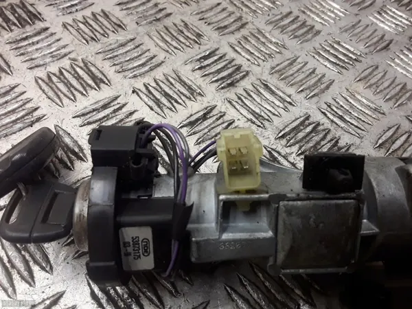 Käytetty Land Rover OE tunkki OEM 53873175 image 5
