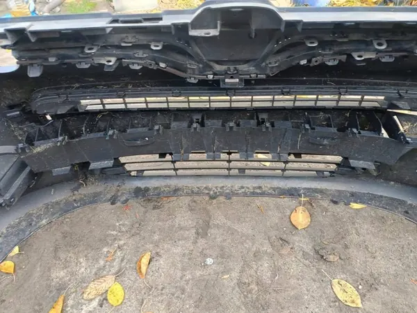 Etupuskuri Palkki Grilli Ohjauspyörä Kangoo II Lift OEM image 9