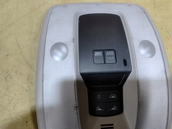 Plaquette de plafond Volvo S40 II V50 OEM 30653562 image 3