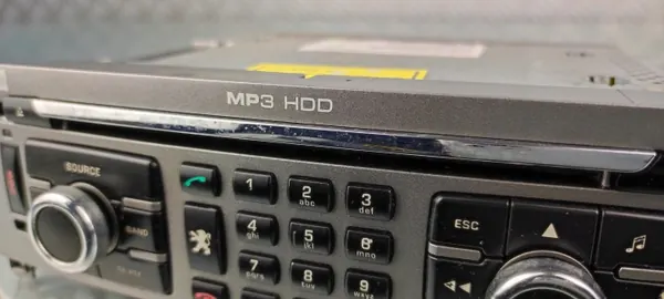 Rádio OEM 96658736XH RT3 T7-N3 com Navegação e HDD image 6