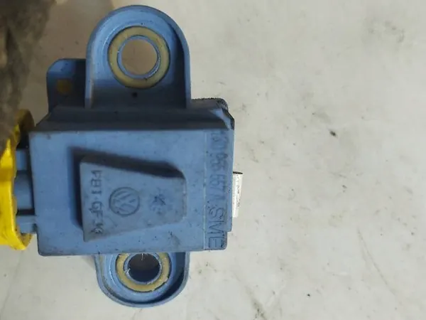 Kollisionssensor 1K0955557A Volkswagen Golf V image 2