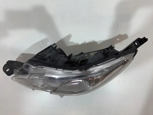 PEUGEOT 2008 I Originele Linker Koplamp image 2