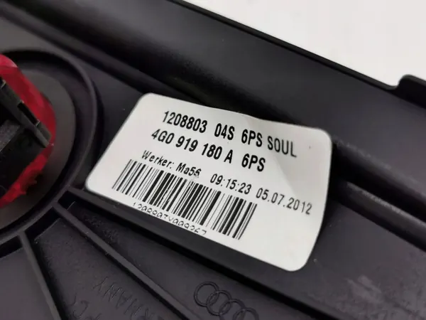 Audi A7 S7 12V-pistorasia OEM 4G0919180A - Taka image 8