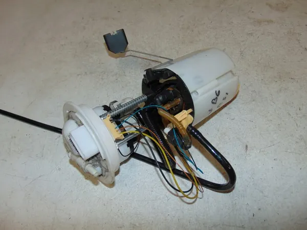 Bomba de Combustível VW PASSAT B6 1.4 TSI image 3