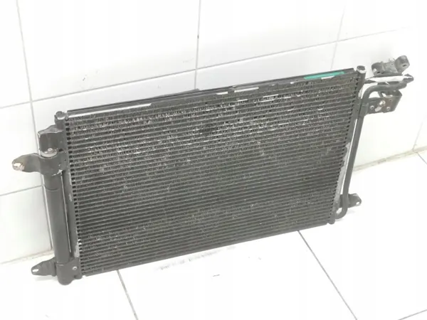 OEM 1K0298403A AC Condensor voor Audi A3 8P 2.0 TDI/TFSI image 2