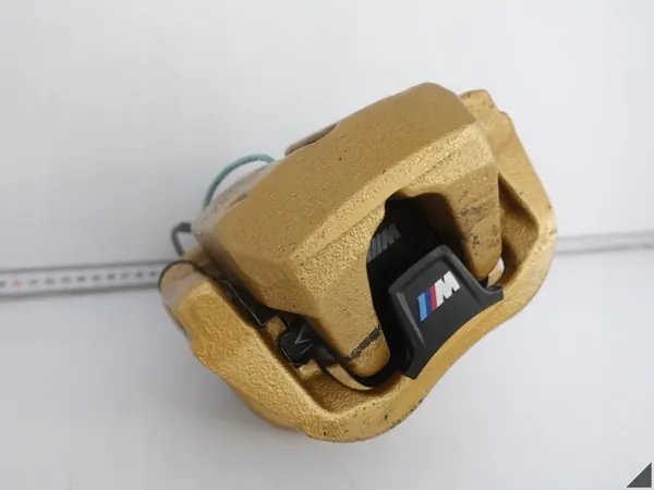 M5 F90 M8 F91 F92 Hintere Bremssattel + Beläge image 2