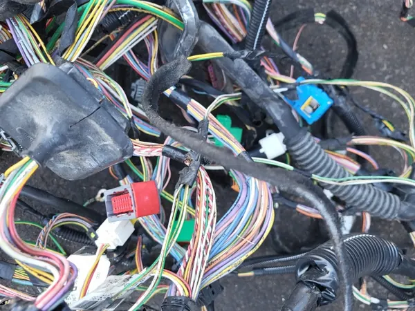 Faisceau de câblage OEM 9663455280 pour Peugeot Partner image 7