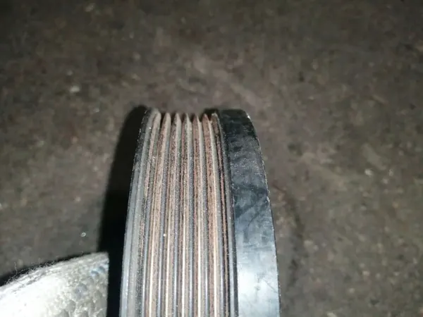 Audi OE 03G105243C Hihnapyörä - Käytetty, Suora Sovitus image 3