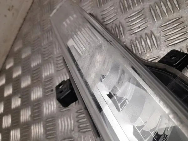 Faro delantero derecho halógeno OEM LB5B-15A254-A image 4