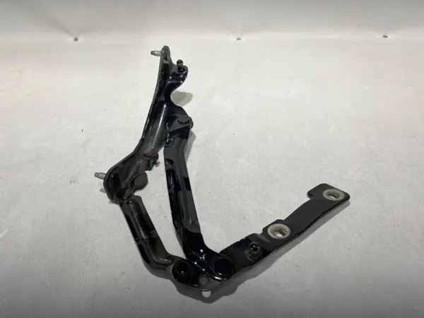 Tesla Model 3 Kofferbakscharnier Rechts Achter OEM 155148200 image 2