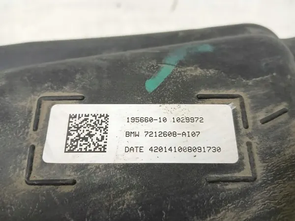 AdBlue-säiliö OEM 7212608 BMW 5-sarja F10/F11 image 3