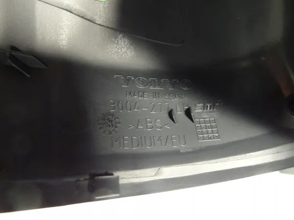 Volvo V40 linker spiegelkap OEM 39850533 image 5