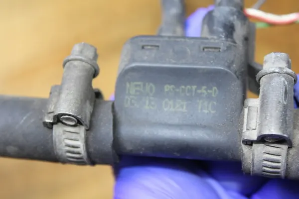 Rampe d'injecteurs de gaz image 10