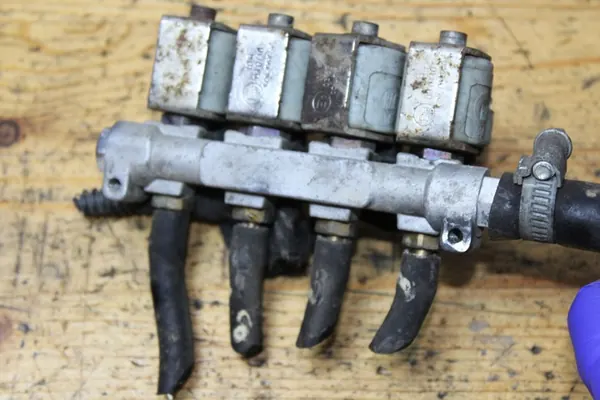Rampe d'injecteurs de gaz image 4