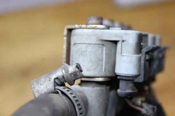 Rampe d'injecteurs de gaz image 7