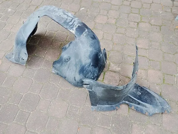 Complete Left Front Wheel Arch Volkswagen Golf V image 2