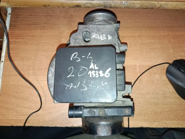 OEM 0280202204 0280202211 Luftflödesmätare Audi 80 B4 image 2