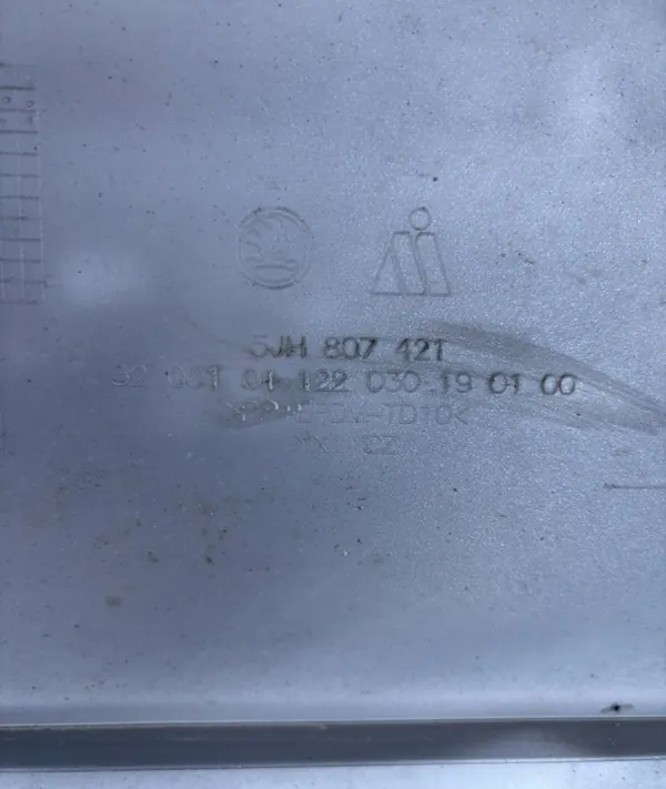 Paraurti posteriore SKODA RAPID 5JH807421 5JH807521 image 7