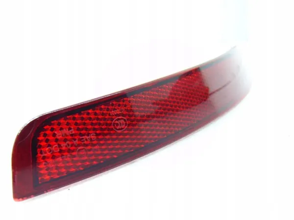 Oikea takapuskuriheijastin VW Golf VI image 2